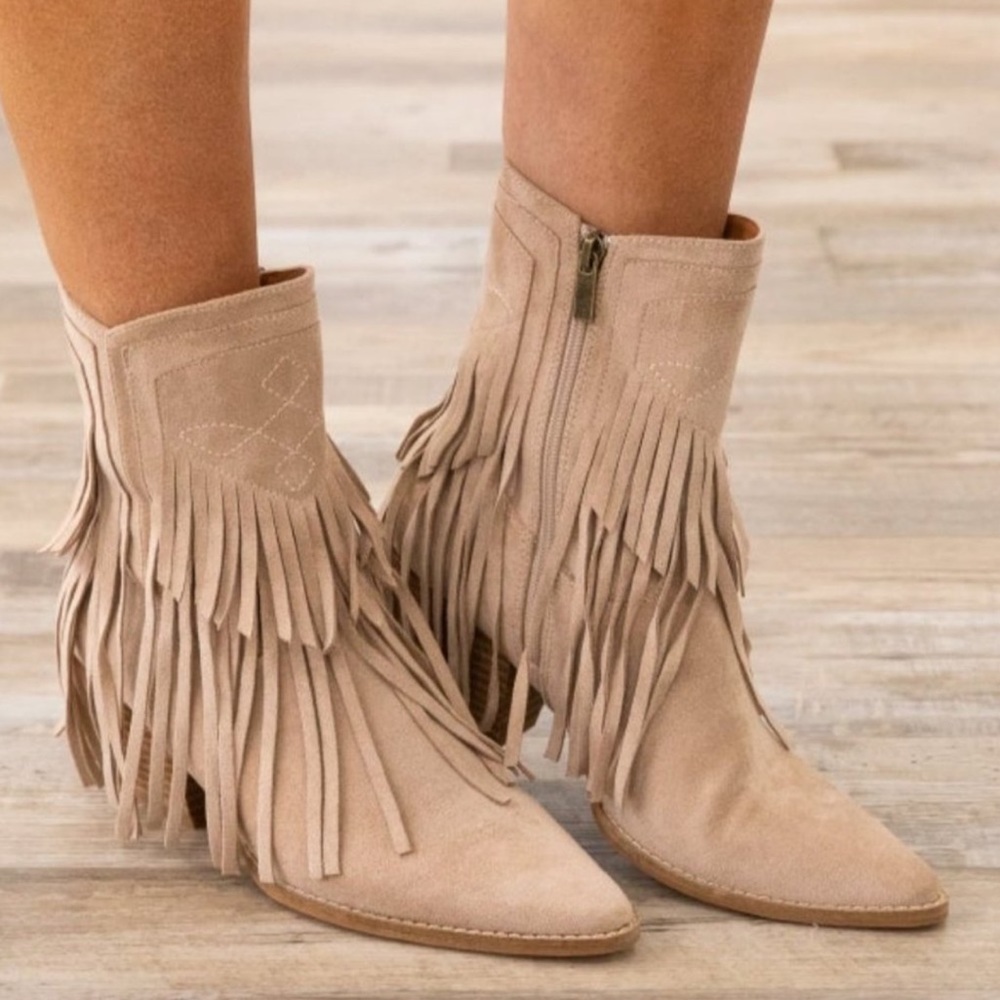 NEW Fringe Tassel Faux Suede Pointy Toe Block Heel Western Booties Boots Taupe - Picture 13 of 13